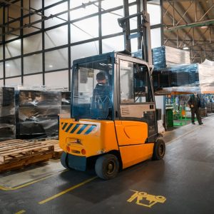 AGG Bildungszentrum Gabelstapler Ausbildung Staplerschein